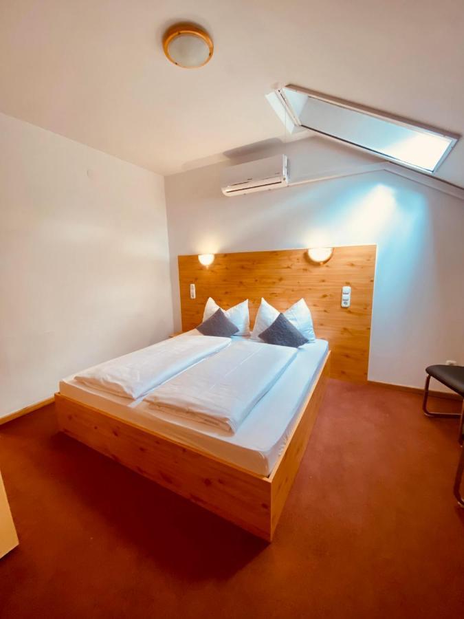 Sommer Panzio Balatonföldvár Extérieur photo