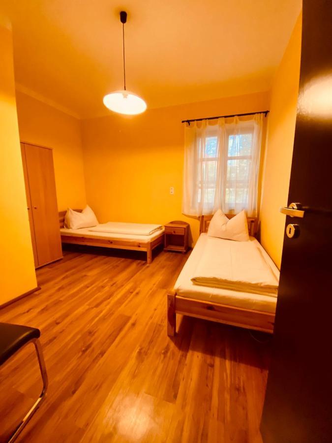 Sommer Panzio Balatonföldvár Extérieur photo