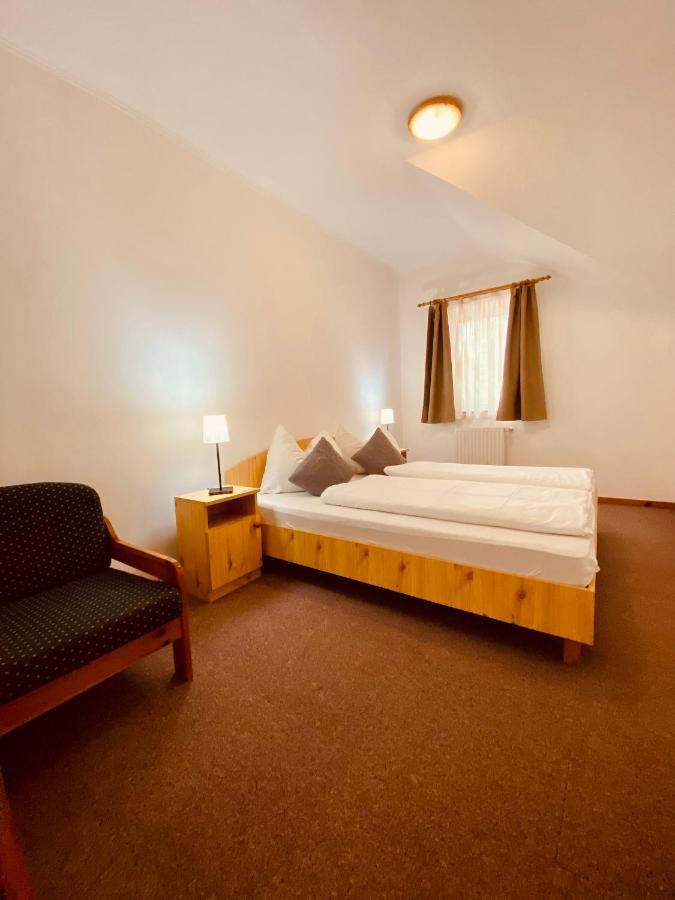 Sommer Panzio Balatonföldvár Extérieur photo