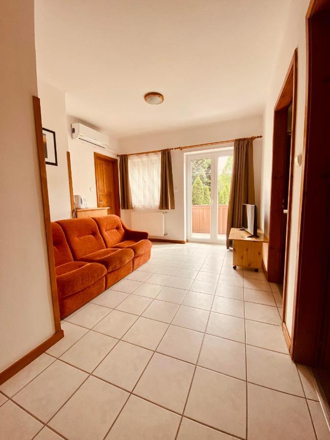 Sommer Panzio Balatonföldvár Extérieur photo